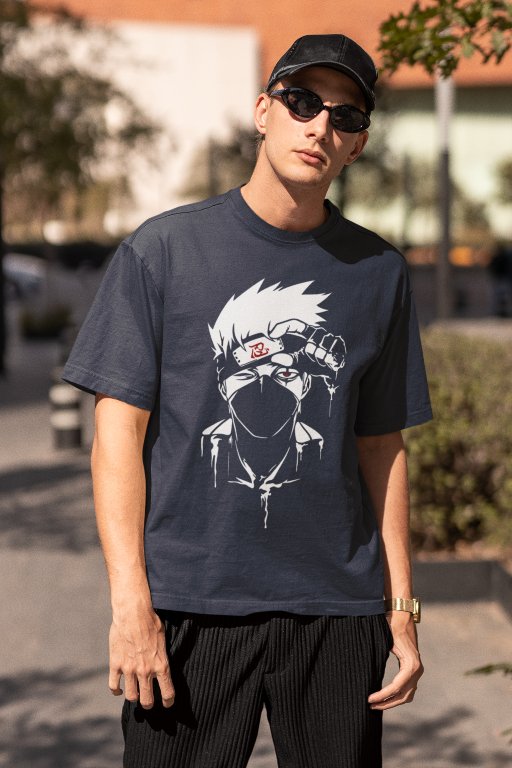 Naruto Red Eye Oversized Printed T-Shirt - The Vybe Store